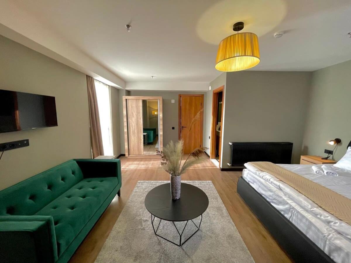 Super Stylish And Cozy 2 Bedroom 4Or6 People Apartment In Key Location In Marshall Gudauri Project Ski Resort Экстерьер фото
